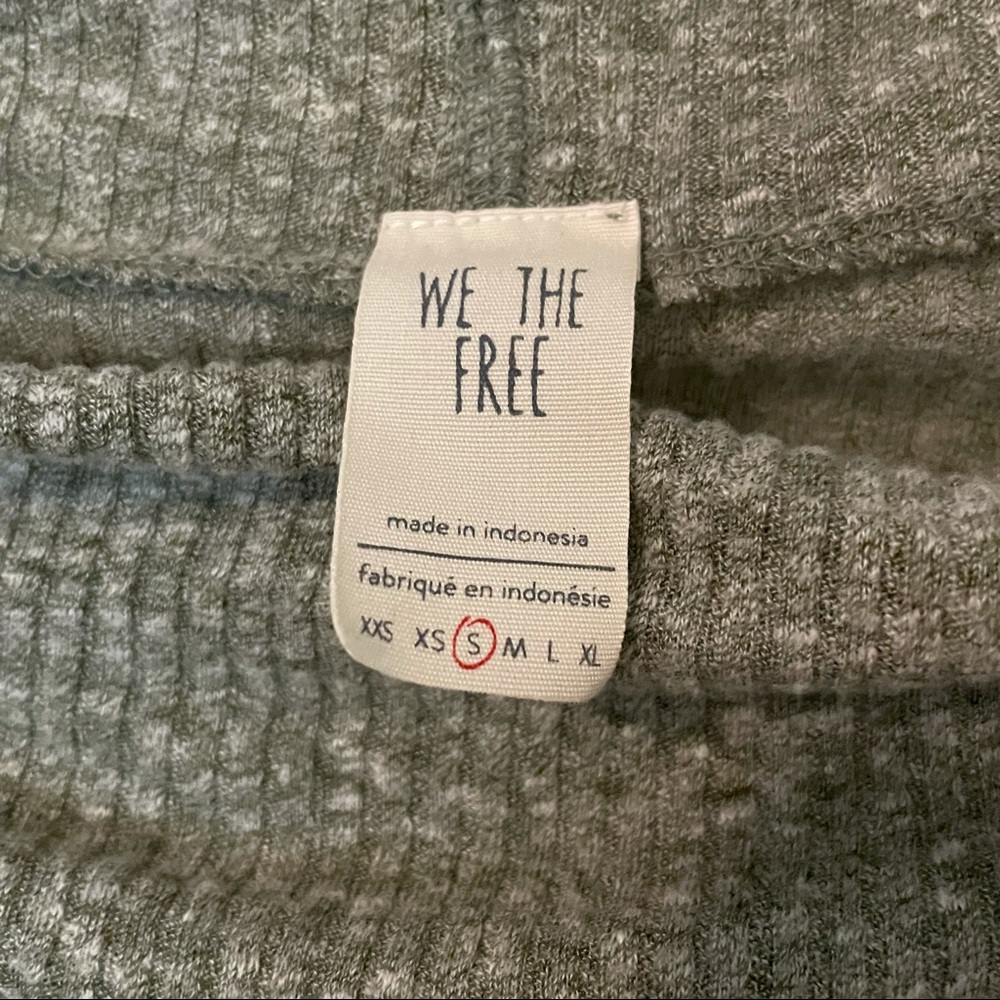 Free People Top - Picture 2 of 3